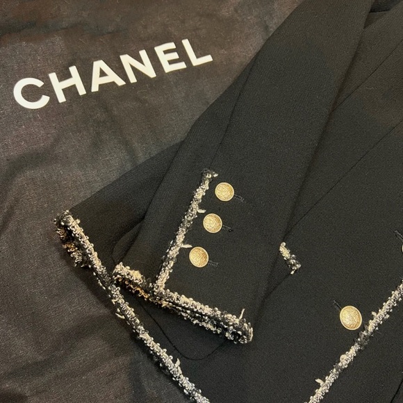 Chanel Jacket - Picture 7 of 7